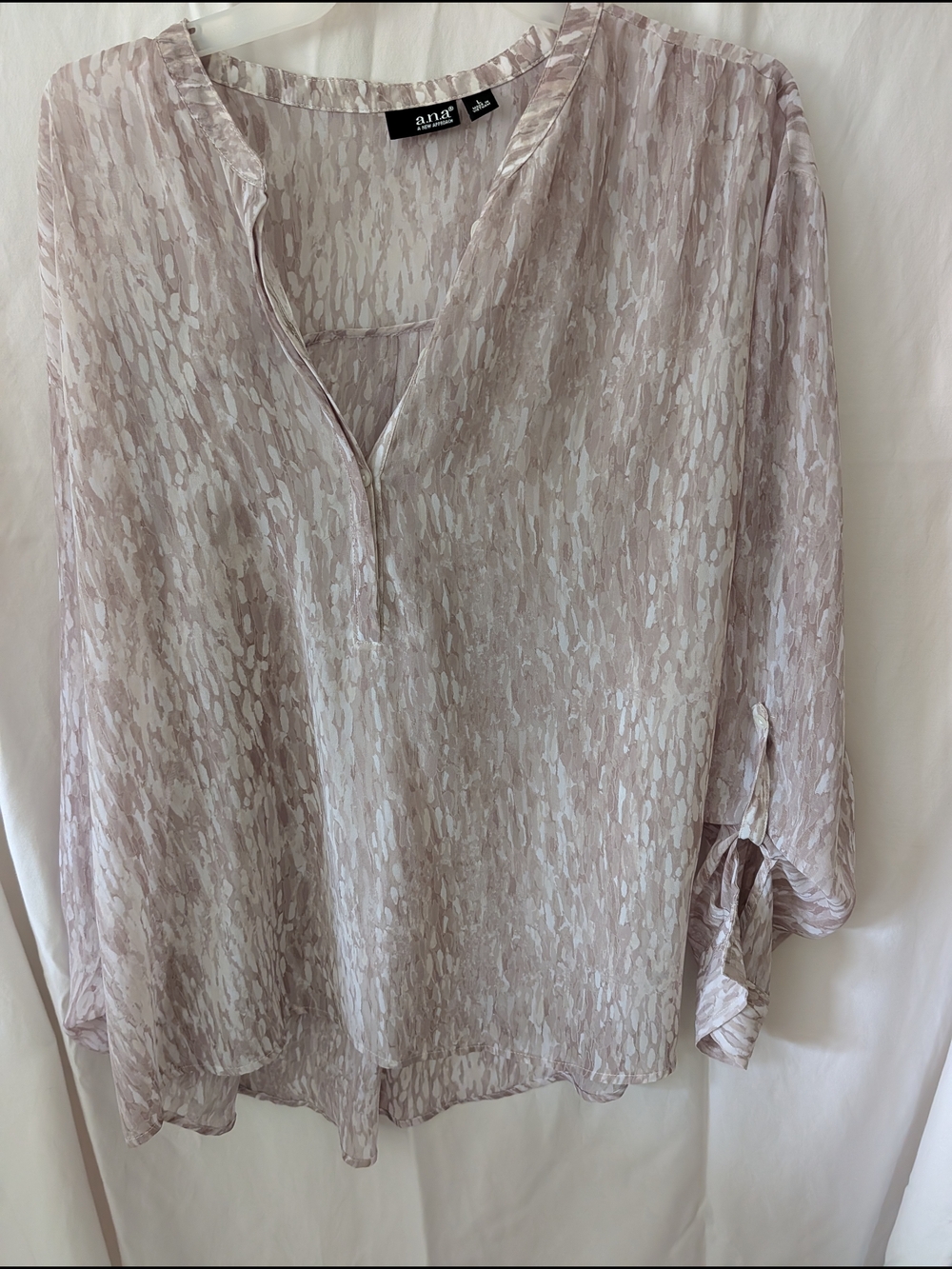 a.n.a Sheer Patterned V-Neck Blouse in Light Mauve and Ivory